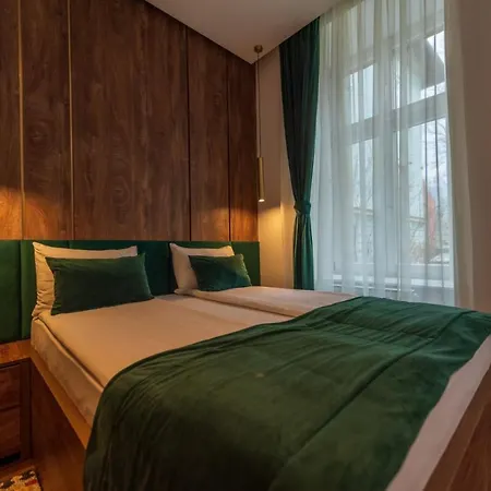 071 Free Garage Parking Lejlighed