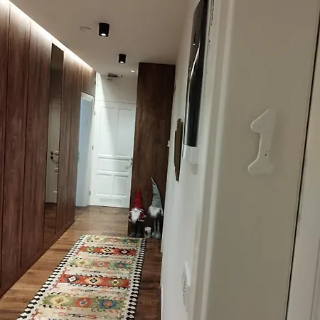 Διαμέρισμα 071 Free Garage Parking *