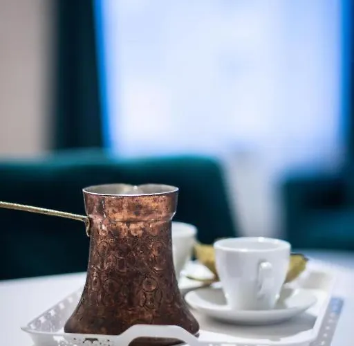 071 Free Garage Parking