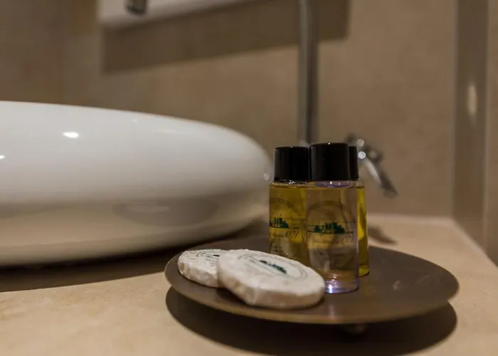 071 Free Garage Parking